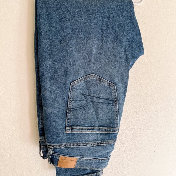 American Eagle 90's Skinny Jeans Size 14R - Picture 3 of 6